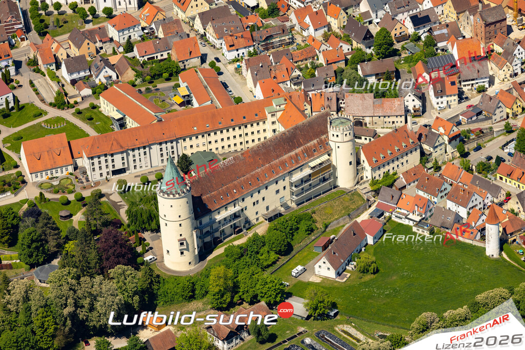 Luftaufnahme der Stadt Lauingen - Die Luftaufnahme wurde 2025 vom UL-Flugzeug heraus erstellt ( keine Drohne ) - Hochauflösende Luftaufnahme - für professionelle Ausdrucke geeignet. Die Geschenkidee !Mit Lizenz und Bildrechte bestellbar