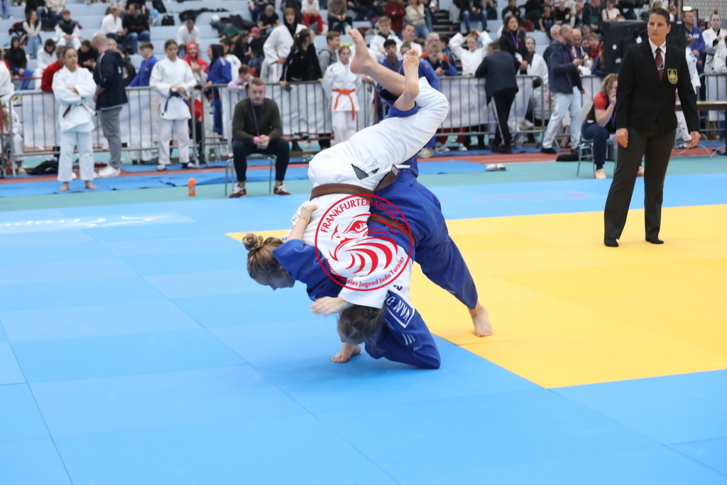 1J7A2678 | Fotos vom Adler Cup - Pictures from Adler Cup

Hier findet Ihr alle Eindrücke und großen Momente der Adler Cup Wochenenden. Here you will find all impressions and great moments of the Adler Cup weekends. - Realisiert mit Pictrs.com