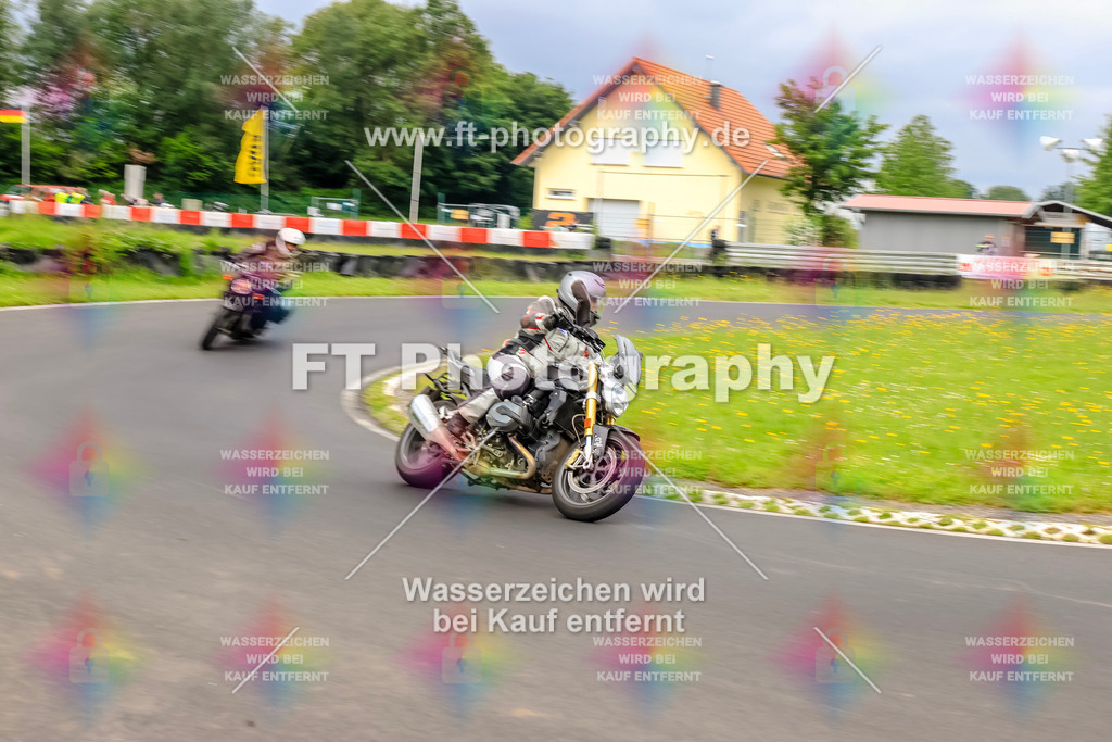 VBK-7224 | Hier findet Ihr Bilder von Touristenfahrten auf der Nürburgring Nordschleife oder von anderen Veranstaltungen die ich besucht habe. Viel Spass beim Durch Schauen 