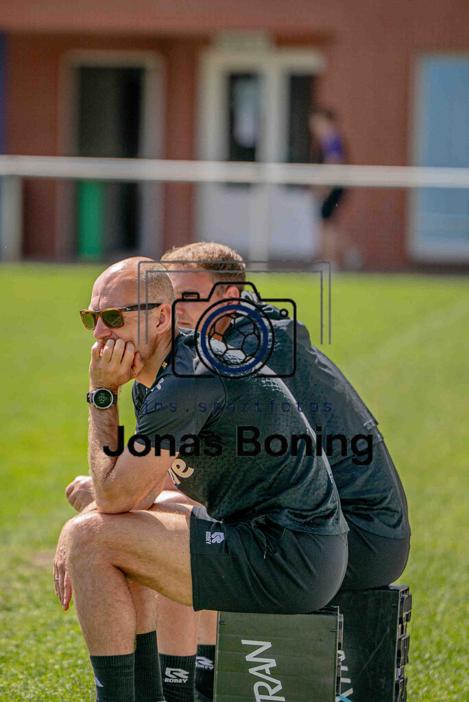 Fußball I C-Junioren I Saison 2025-2026 I Pfingsturnier Langförden I 13848 | jns.sportfotos - Realisiert mit Pictrs.com