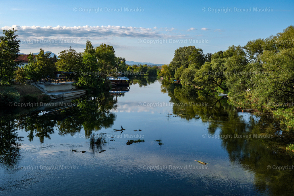 Sana Fluss - Sanski Most | Fluss Sana im Sanski Most - Bosnien-Herzegowina - Realisiert mit Pictrs.com
