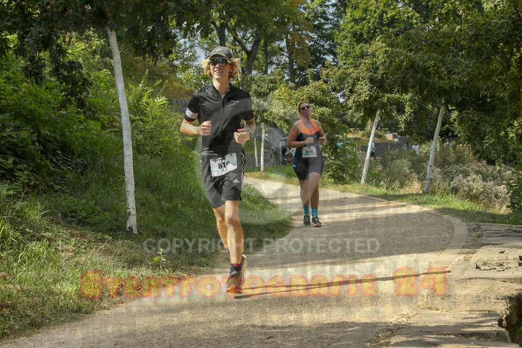 250824_1507_EX1_8540 | Sportfotografie im Rhein-Sieg Kreis, Köln, Bonn, NRW, Rheinland Pfalz, Hessen, etc. Unser Tätigkeitsfeld umfasst den Laufsport vom Volkslauf über den Marathon, Duathlon, Triathon bis zum Ultralauf wie Kölnpfad Ultra oder Schindertrail.