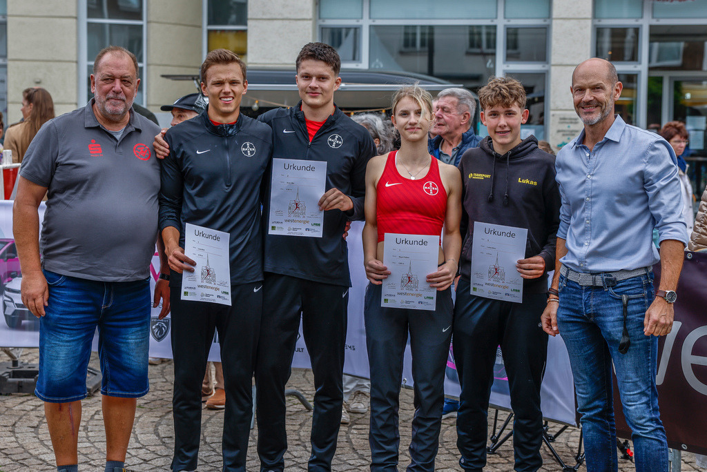 top-top.de 240913-052 | Foto, Video, Fotografie, Videografie, Fotobox, DJ, Discjockey, Musik, Musikbox, Veranstaltung, Photobooth, Amazon, Ebay, Buchtipp, Bestseller, Autor, Verlag, Buch, Wesel, Hamminkeln, NRW, Dinslaken, Rees, Drohne, Hochzeit, Party, Fotobox, Wesel, Fotograf