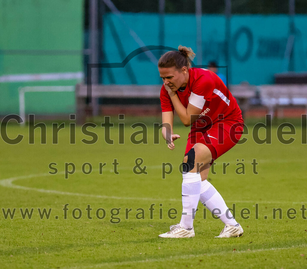 2023-10-21_019_FC_Forstern_gegen_FC_Ezelsdorf | Forstern, Deutschland, 21.10.2023:
Fußball, Frauen Bayernliga 2023 / 2024, 8. Spieltag, FC Forstern gegen FC Ezelsdorf, Endergebnis: 2:1

Franziska Stimmer (FC Forstern, #9)

Foto: Christian Riedel / fotografie-riedel.net