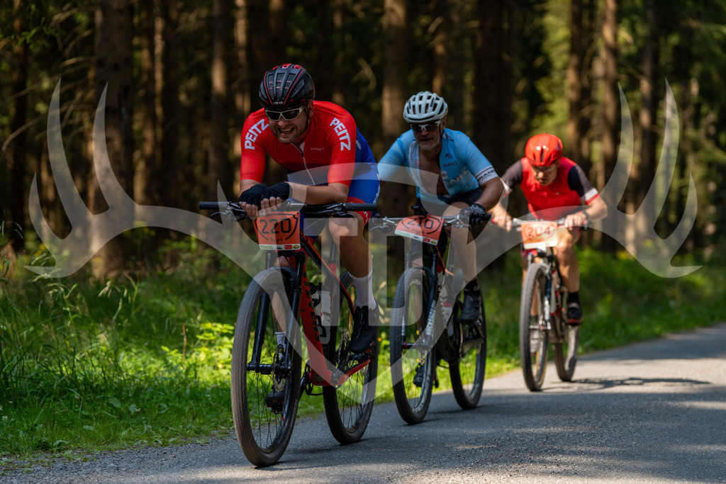 _DSC7381 | Fotogalerie der Treibjagd im Dunkelwald - Dein MTB Etappenrennen im Erzgebirge - Realisiert mit Pictrs.com