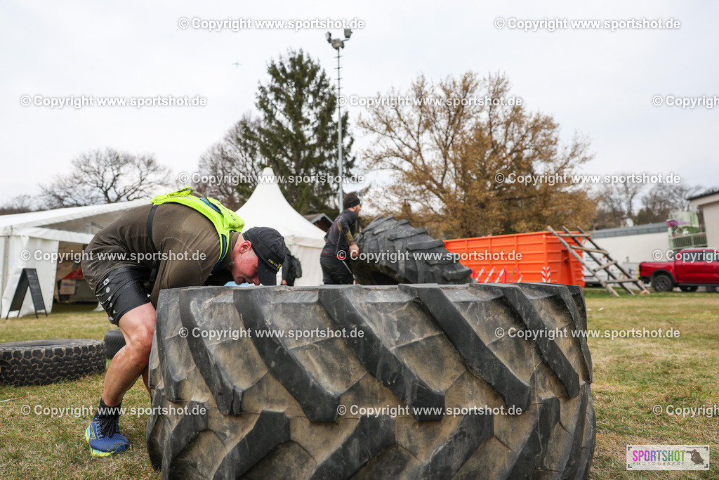 LUR_5407 | Rund um das Thema Sport-Event-Fotografie & individuelle Teilnehmerfotos. Jeder Teilnehmer wird fotografiert.
