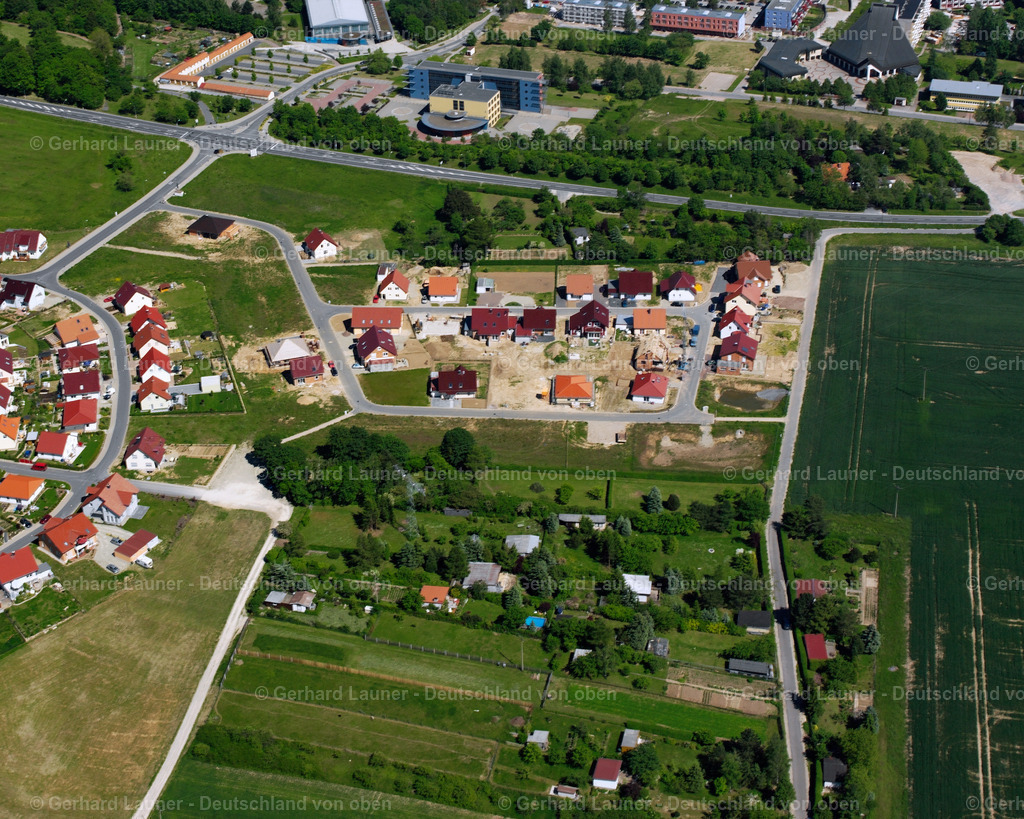 2634478 | LEINEFELDE 09.06.2006 Wohngebiet einer Einfamilienhaus- Siedlung  in Leinefelde im Bundesland Thüringen, Deutschland // Single-family residential area of settlement  in Leinefelde in the state Thuringia, Germany Foto: Gerhard Launer