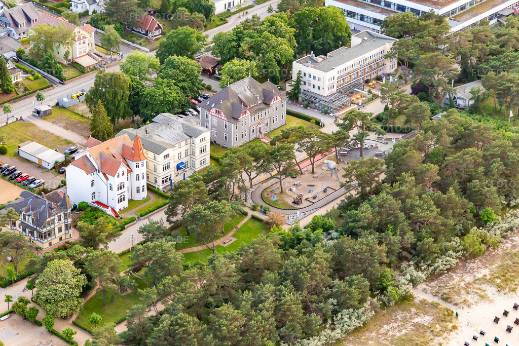 Luftbild: Hotel Seestern in Zinnowitz im Bundesland Mecklenburg-Vorpommern in Deutschland. – Foto: IMG_141443.jpg vom 06.06.2024 durch Werner Riehm/FLY-FOTO.de – Auflösung des Originals: 5196 x 3464 px – Hotel Seestern - Ostseebad Zinnowitz - Insel Usedom
