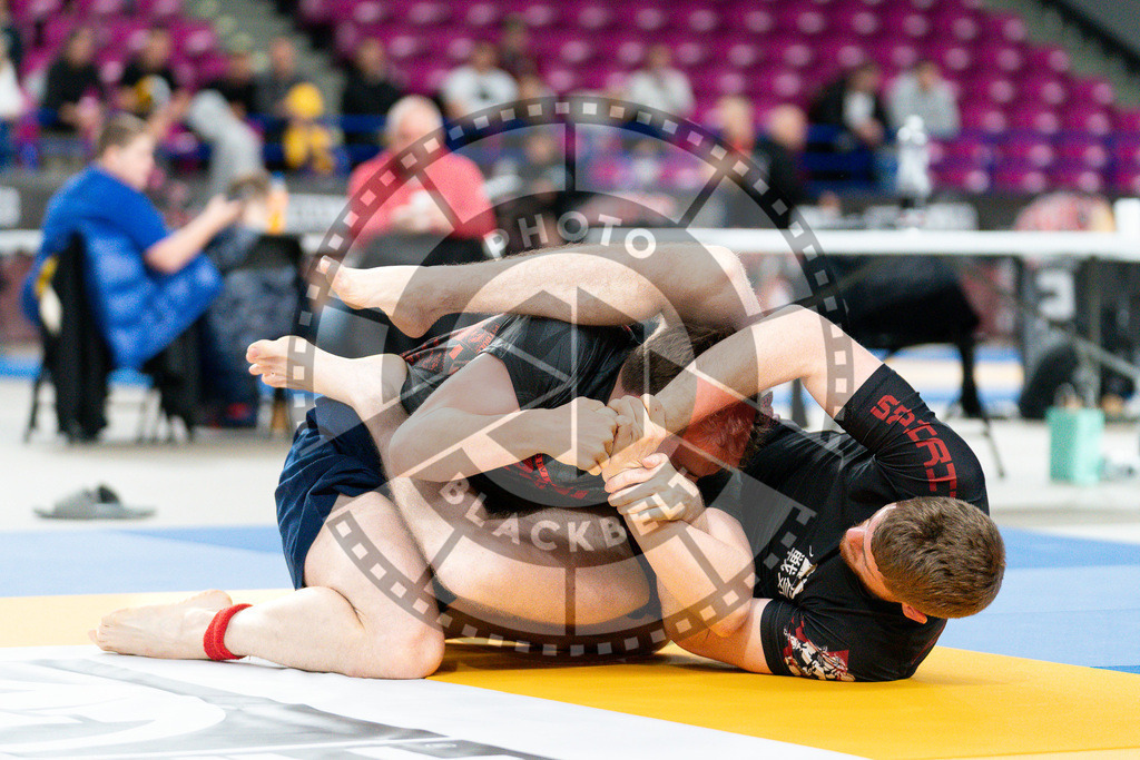 20250517PBB3151 | Athletes compete during the first day of the ADCC Amateur World Championship on May 15, 2025 in Warsaw, Poland. © Chiara Dazi / photoblackbelt