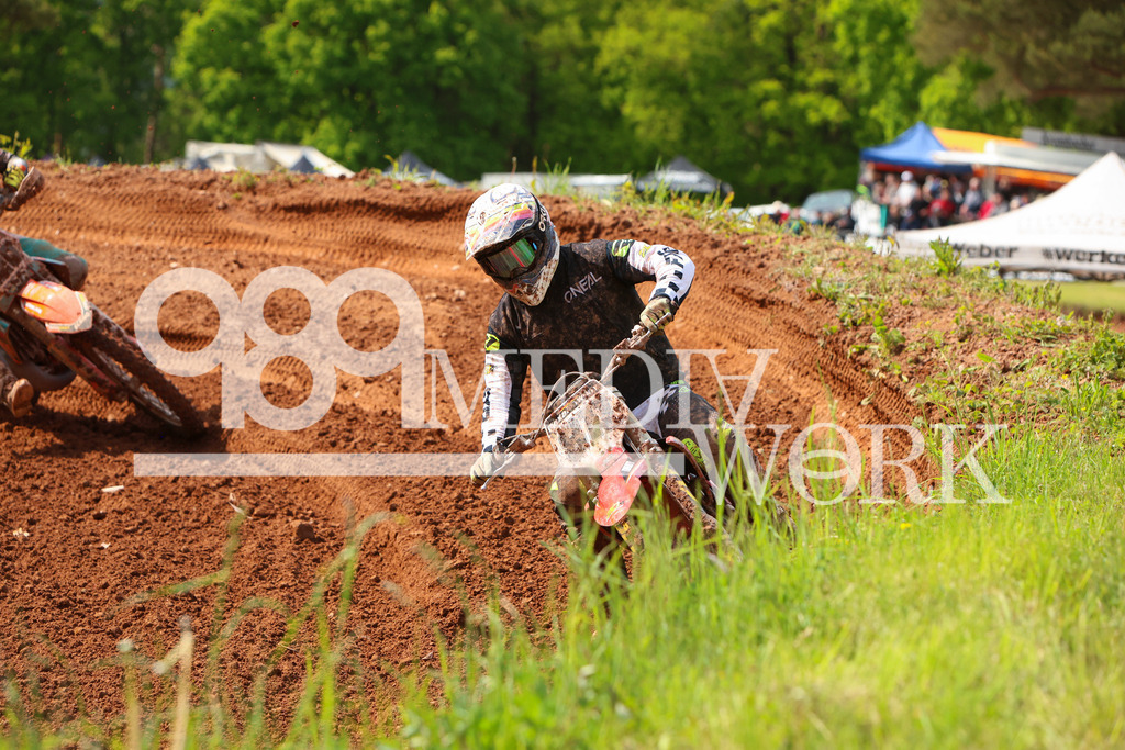 5E6A0699 | 989 MEDIAWORK