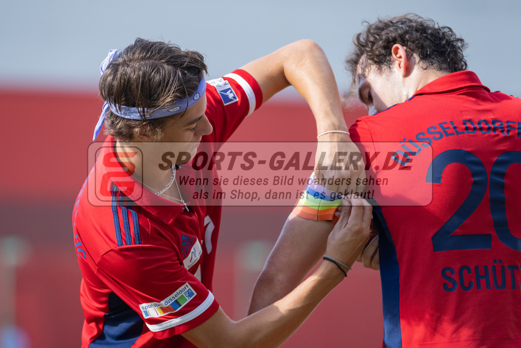 HK_20220903_109694 | 1. Bundesliga Herren Düsseldorfer HC - Mannheimer HC am 3.9.2022 DHC Düsseldorf, Düsseldorf , Hartkopf Lasse ( Düsseldorfer HC #6 ) , Schütze Fabio ( Düsseldorfer HC #20 )