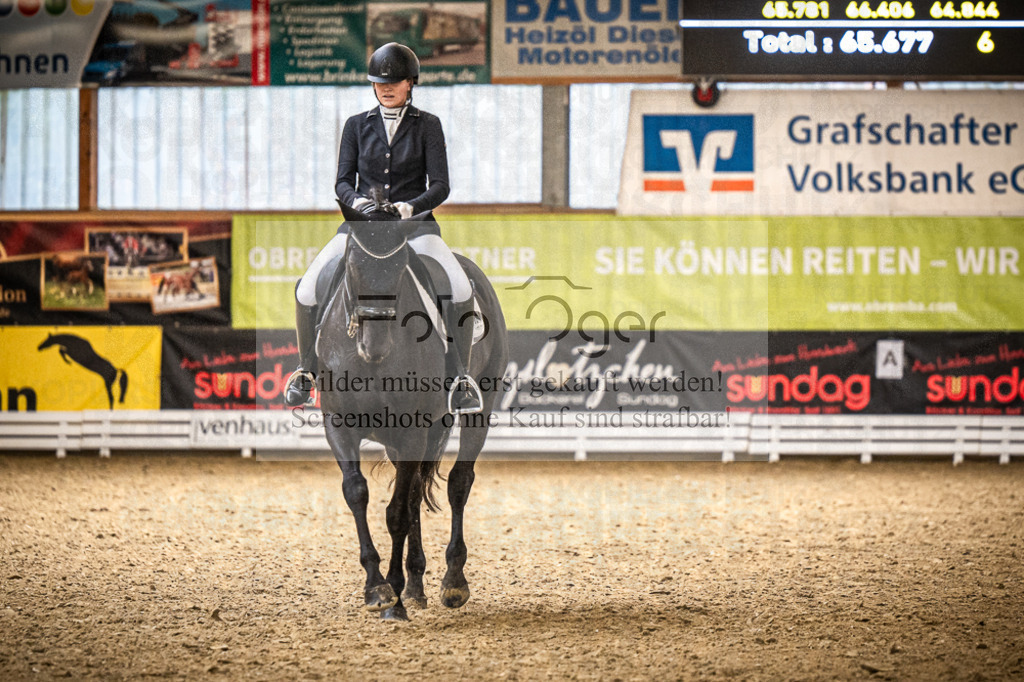 DOS_2728 | Entdecke hochwertige Reitturnierfotos von Foto Oger. Professionell, emotional und authentisch – jetzt Lieblingsmomente im Shop bestellen.Deutschlandweite Turnierfotografie. - Realisiert mit Pictrs.com