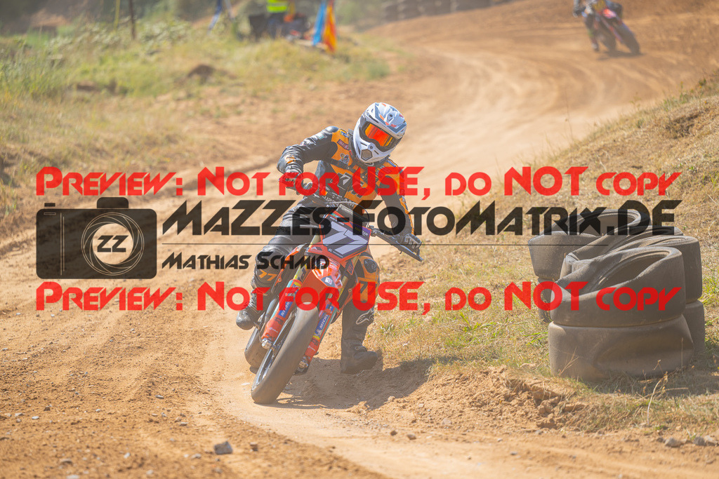 MaZZes-Fotomatrix-20260815-606756 | S2