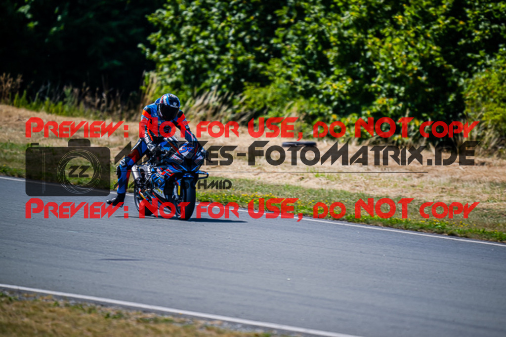 MaZZes_FotoMatrix_220724_3869 | IDM1000