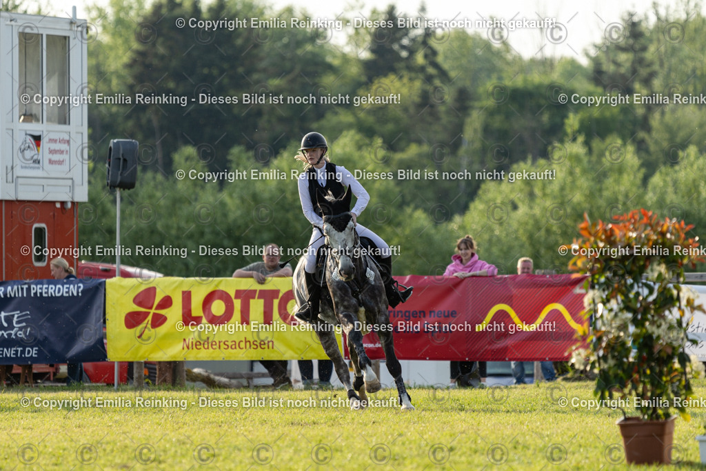 CL5A1217 | Emilia Reinking Fotografie - Realisiert mit Pictrs.com