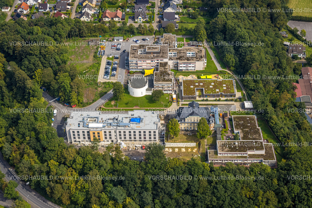 Froendenberg230901880 | Luftbild, Schmallenbach-Haus GmbH Seniorensiedlung, Baustelle, Fröndenberg, Fröndenberg, Ruhrgebiet, Nordrhein-Westfalen, Deutschland