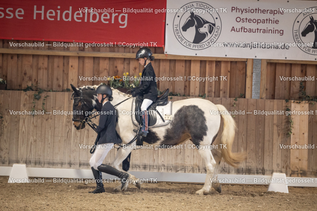_D5A5297 | Emotionale Pferde- & People-Fotografie rund um Heidelberg, Leimen & Umgebung. Natürliche Fotos von Pferd, Mensch & Familie. Jetzt Termin sichern!