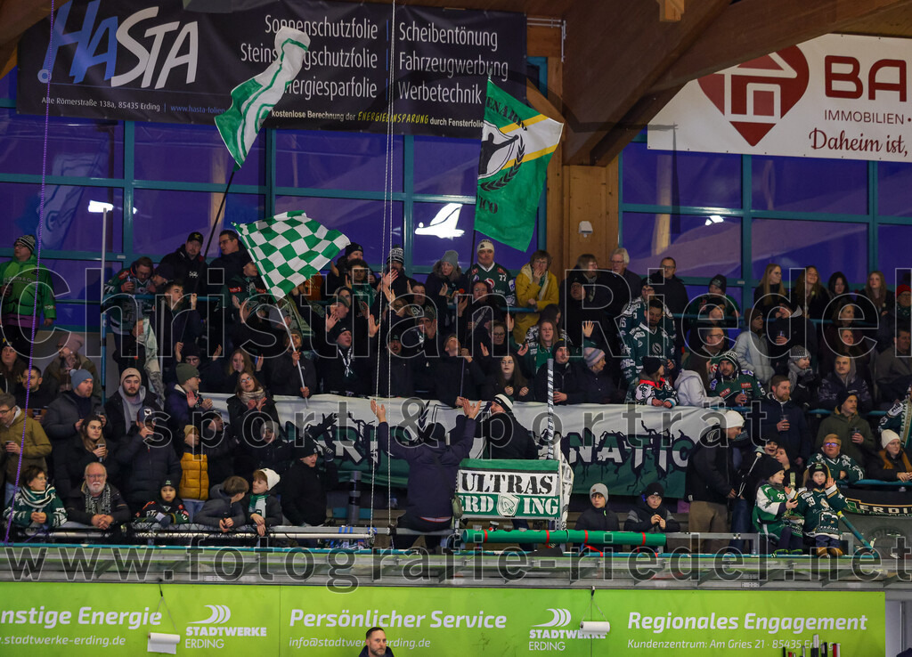 2026-02-15_015_TSV_Erding_gegen_EC_Peiting | Erding, Deutschland, 15.02.2026:Eishockey, Oberliga Süd 2025 / 2026, 47. Spieltag, TSV Erding gegen EC Peiting, Endergebnis: 4:5Foto: Christian Riedel / fotografie-riedel.net