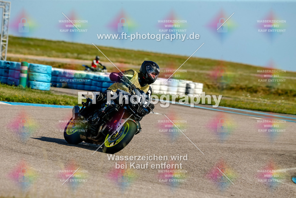 Chambley Juli-0439 | Hier findet Ihr Bilder von Touristenfahrten auf der Nürburgring Nordschleife oder von anderen Veranstaltungen die ich besucht habe. Viel Spass beim Durch Schauen 