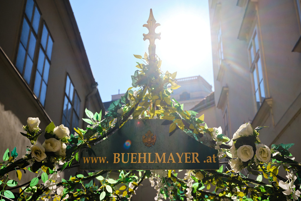 Bühlmayer Hofvergolder | WIen, Austria - April 29, 2025; C. Bühlmayer - K.u.K. Hofvergolder. - Realisiert mit Pictrs.com