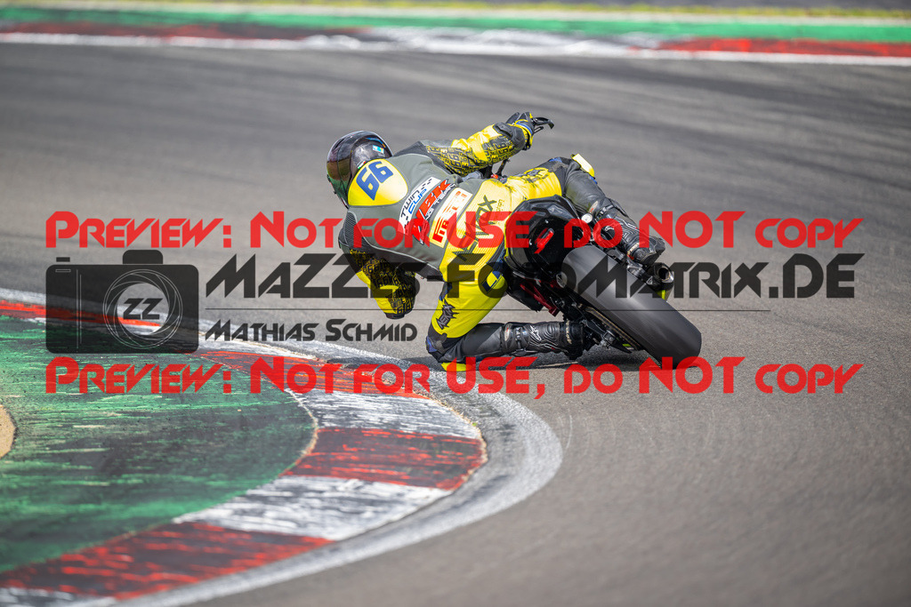 MaZZes-Fotomatrix-20260904-634567 | TWIN