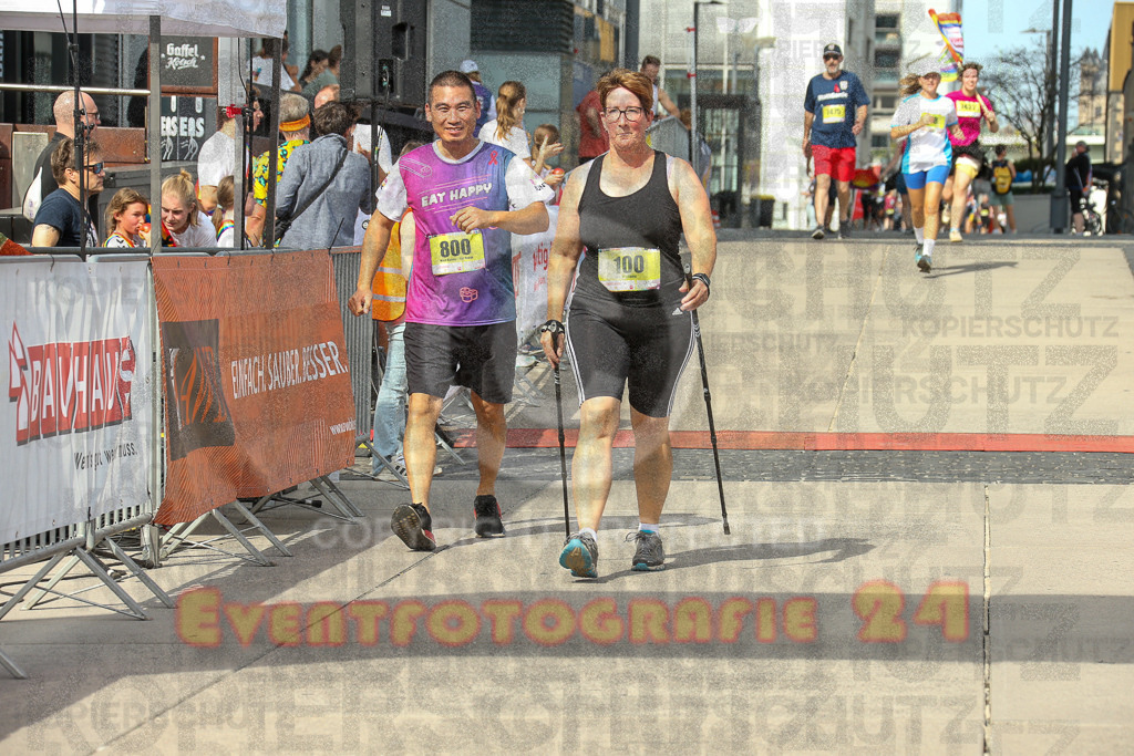 250920_1347_EX1_6650 | Sportfotografie im Rhein-Sieg Kreis, Köln, Bonn, NRW, Rheinland Pfalz, Hessen, etc. Unser Tätigkeitsfeld umfasst den Laufsport vom Volkslauf über den Marathon, Duathlon, Triathon bis zum Ultralauf wie Kölnpfad Ultra oder Schindertrail.