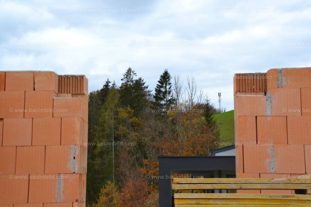 bib-lg07-mauerarbeiten-0156 | Nach LV-Leistungsgruppen sortierte Detailfotos über den Bau eines Hauses. Alle Hausbau-Bilder direkt vom Urheber und Autor der Website Haus-Selber-Bauen.com