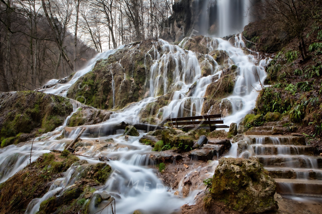 2021-02-07 Bad Urach Wasserfall-18 | Wasserfall Bad Urach - Realisiert mit Pictrs.com