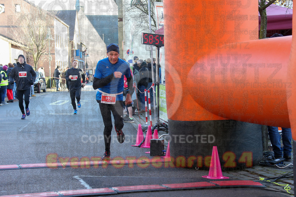 241201_1235_EX1_2772 | Sportfotografie im Rhein-Sieg Kreis, Köln, Bonn, NRW, Rheinland Pfalz, Hessen, etc. Unser Tätigkeitsfeld umfasst den Laufsport vom Volkslauf über den Marathon, Duathlon, Triathon bis zum Ultralauf wie Kölnpfad Ultra oder Schindertrail.