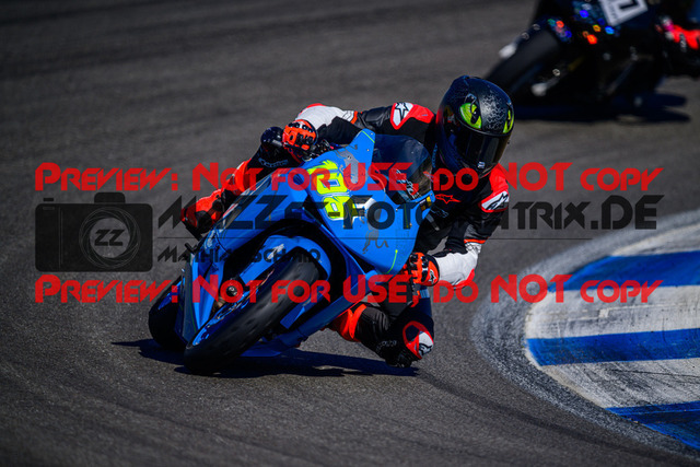 MaZZes_Fotomatrix_20250407_6007705_7657 | GELB