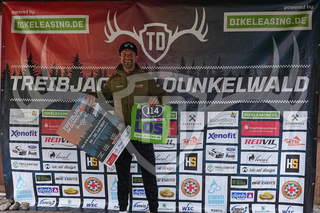 A1_09292 | Fotogalerie der Treibjagd im Dunkelwald - Dein MTB Etappenrennen im Erzgebirge - Realisiert mit Pictrs.com