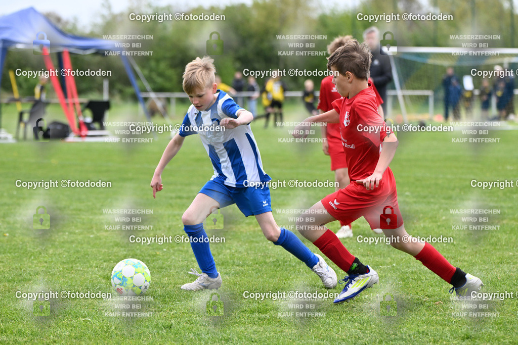 DSC_0119 | TSV Holtrop (rot) - TuS Holtriem I (blau,weiß) 
