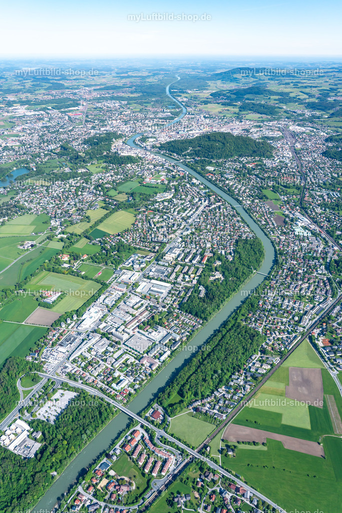 luftbild-salzburg-stadt-bruno-kapeller-90 | Luftbild von der Stadt Salzburg in Österreich. - Realisiert mit Pictrs.com