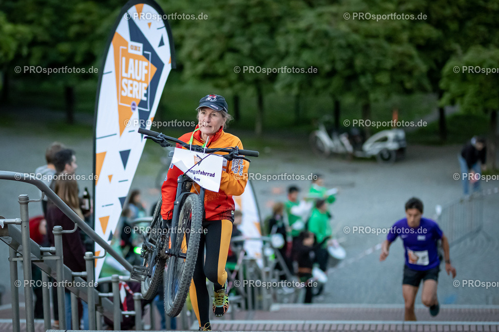 16. OBI Nachtlauf des ASV Koeln; Koeln, 17.05.23 | Impressionen vom 16. OBI Nachtlauf des ASV Koeln am 17.05.23 am Altstadt in Koeln (Deutschland). Foto: BEAUTIFUL SPORTS/Bernd Hoffmann
