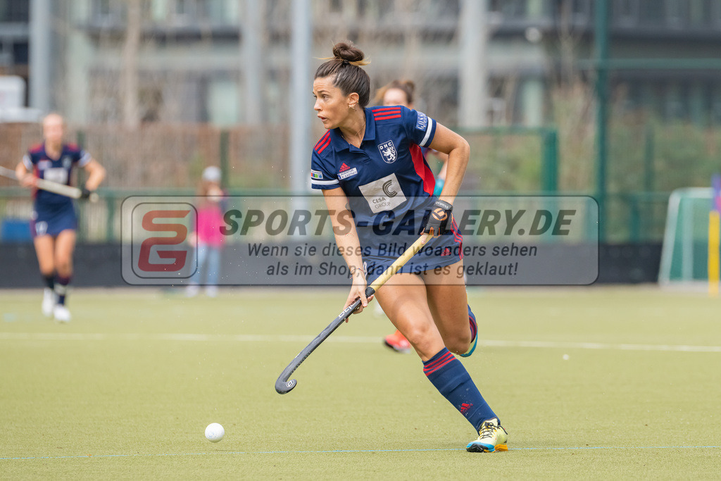 HK_20230416_107032 | 1. Bundesliga Damen Düsseldorfer HC - Rot-Weiss Köln am 16.4.2023 DHC Düsseldorf, Düsseldorf , Agustina Albertarrio ( Düsseldorfer HC #9 )