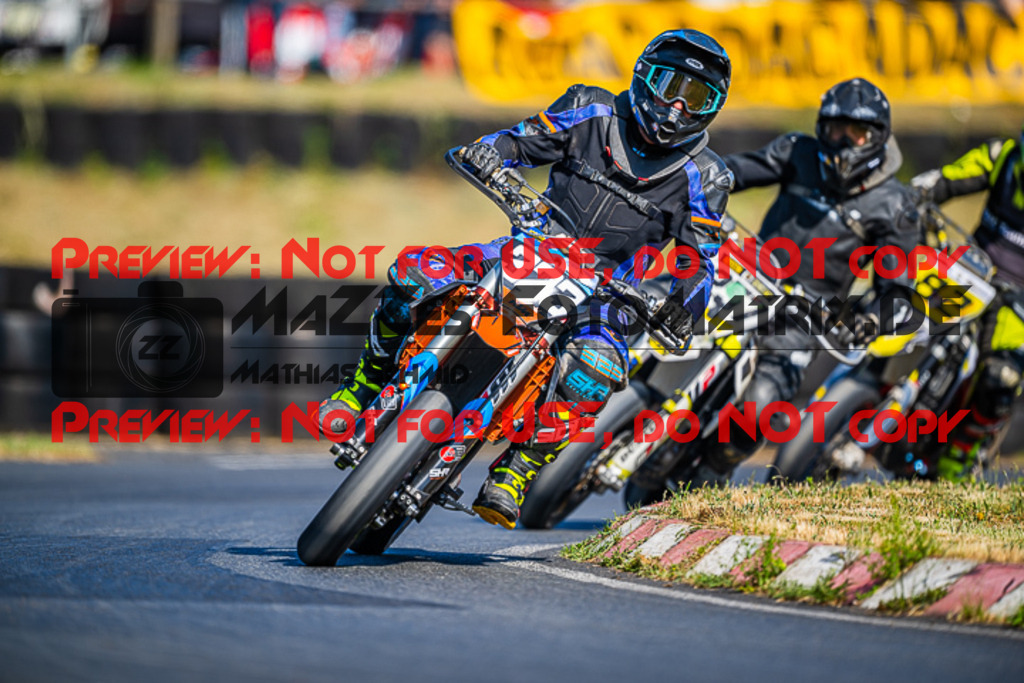 MaZZes_FotoMatrix_220529_6035 | Fotograf Mathias Schmid
Sportfotograf,
Eventfotograf,
Hochzeitsfotograf,
Portraitfotograf