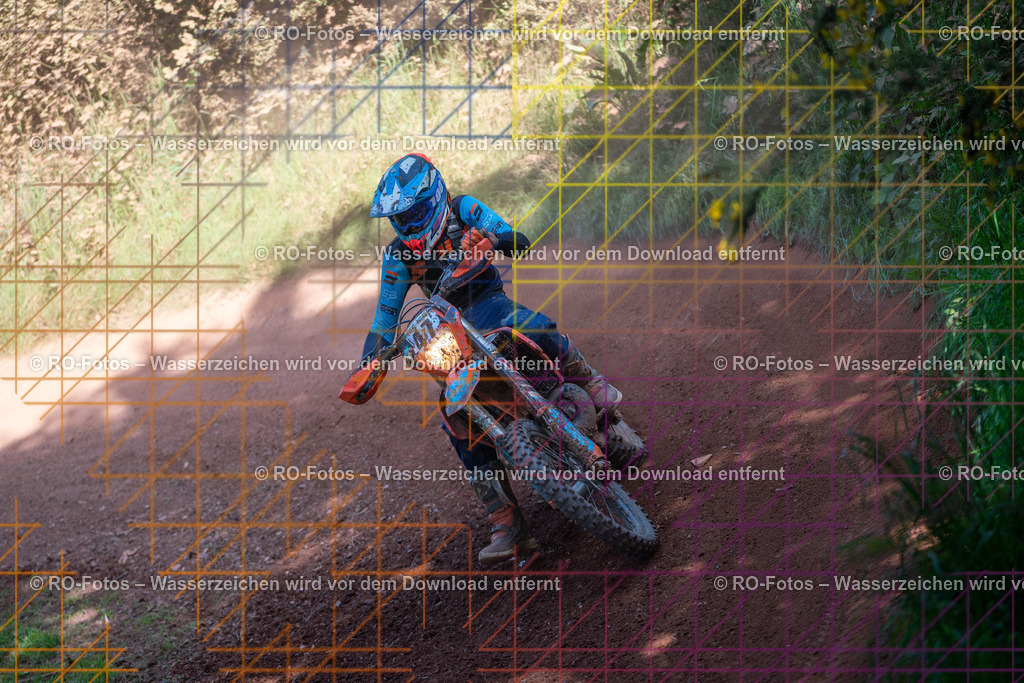 Wolfshausen 3 Lauf -902 | Sportfotografie von RO-Fotos: Motorsport, Motocross, Enduro, Laufveranstaltungen und Triathlon. Professionelle Fotos von Sportlern und Events. - Realisiert mit Pictrs.com