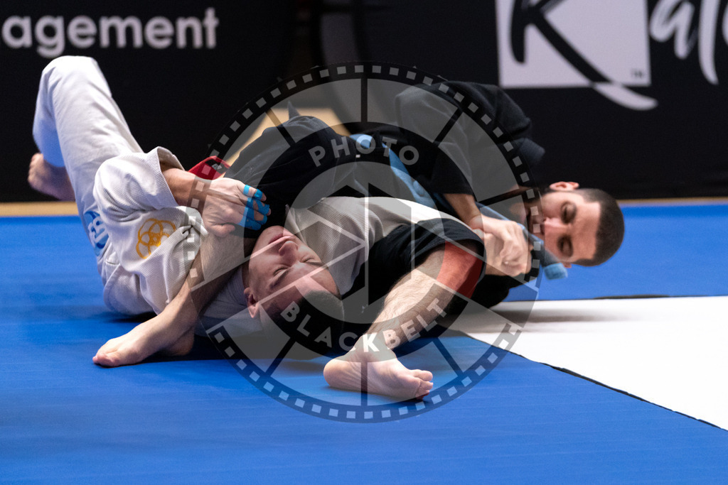 20241013PBB0054 | Athletes compete during the AJP Tour Europe Continental Jiu-Jitsu Amateurs & Masters Championship on October 13, 2024 in Almere near Amsterdam, Netherlands. © Chiara Dazi / photoblackbelt