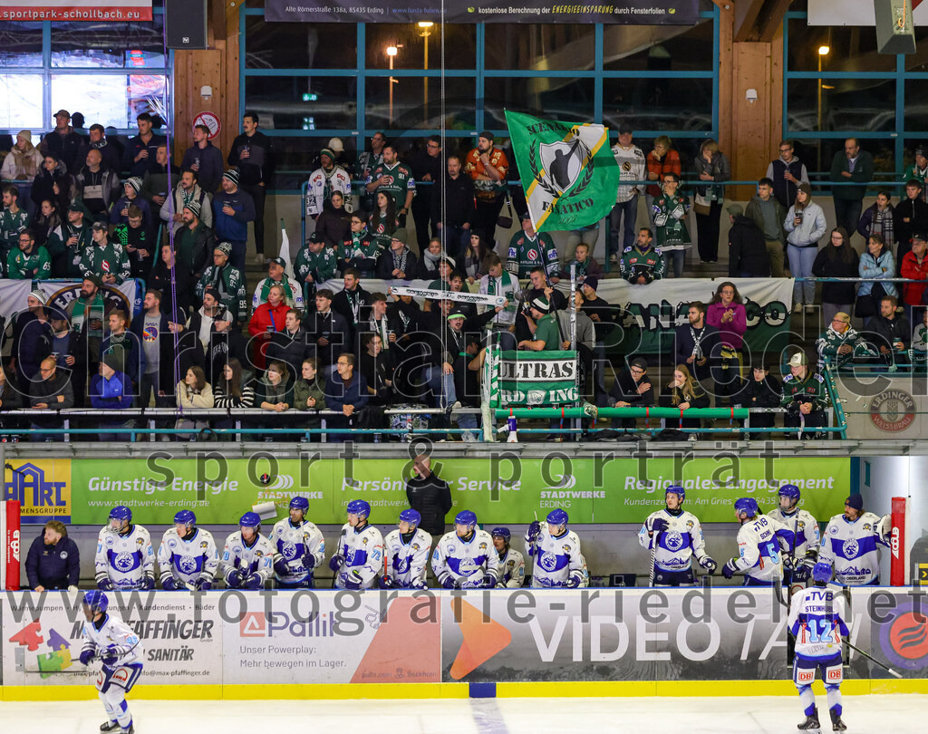 2025-09-26_088_TSV_Erding_gegen_SC_Riessersee | Erding, Deutschland, 26.09.2025:Eishockey, Oberliga Süd 2025 / 2026, 3. Spieltag, TSV Erding gegen SC Riessersee, Endergebnis: 3:5Foto: Christian Riedel / fotografie-riedel.net