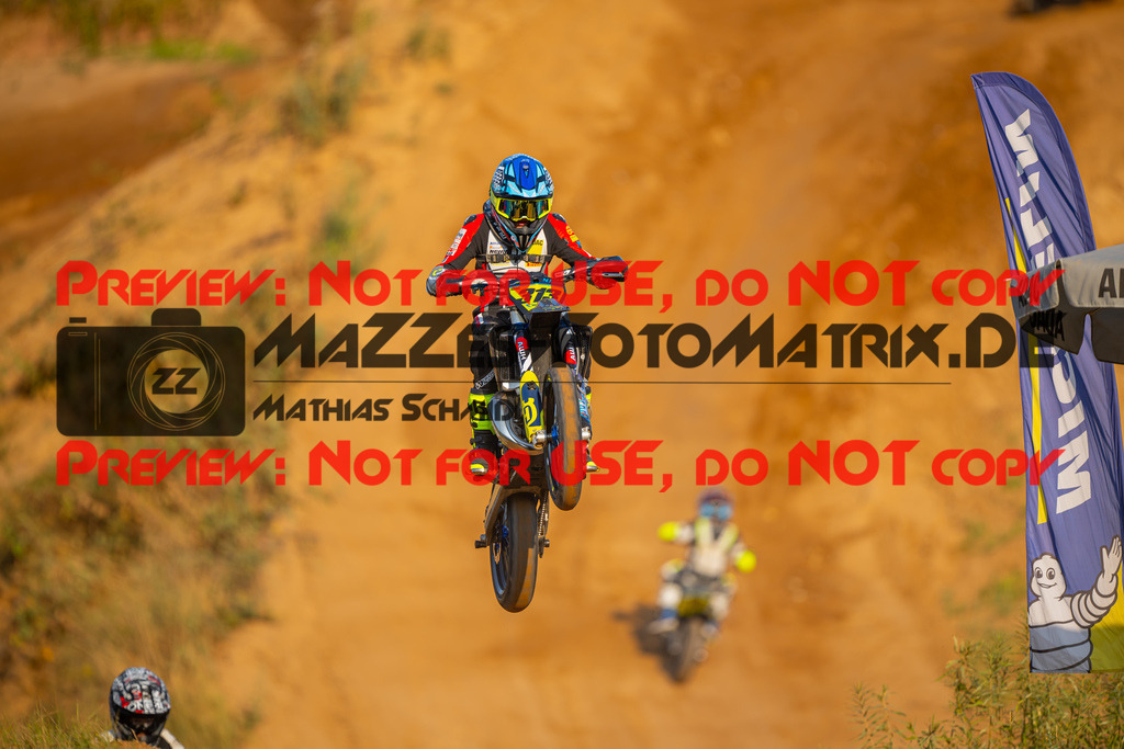 MaZZes-Fotomatrix-20260815-598923 | ROOKIES