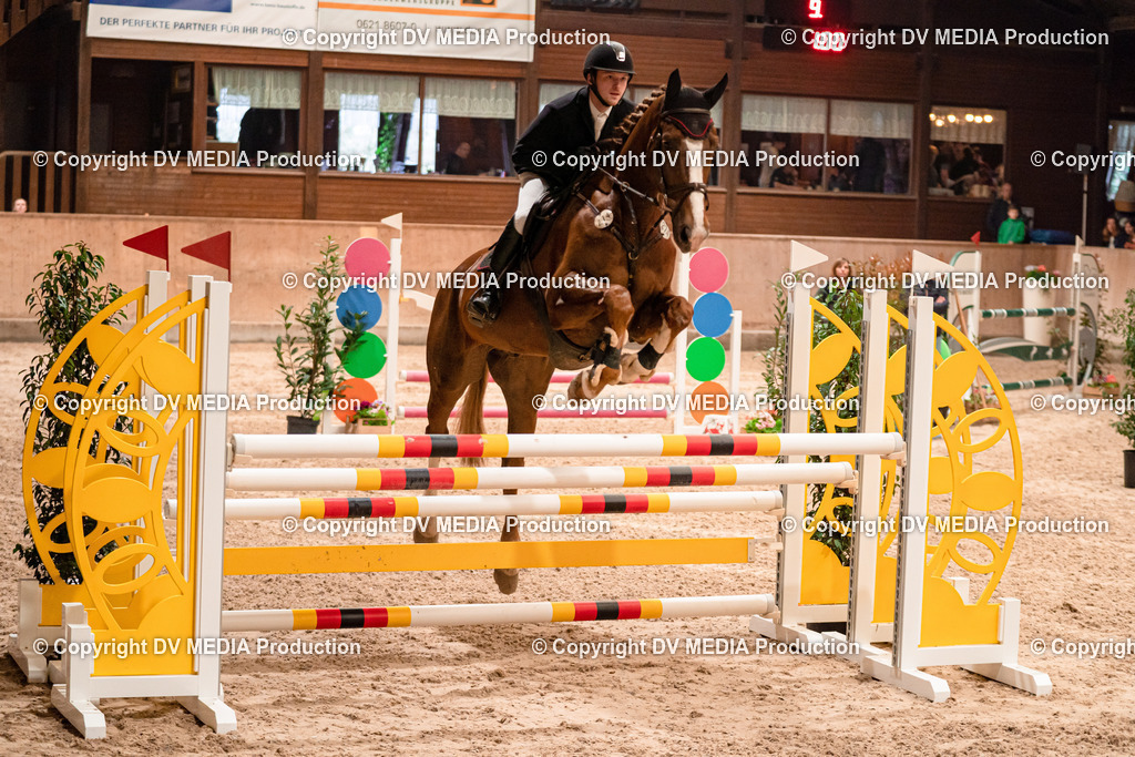 Springen Tag 2-645 | dv-media-shop - Realisiert mit Pictrs.com