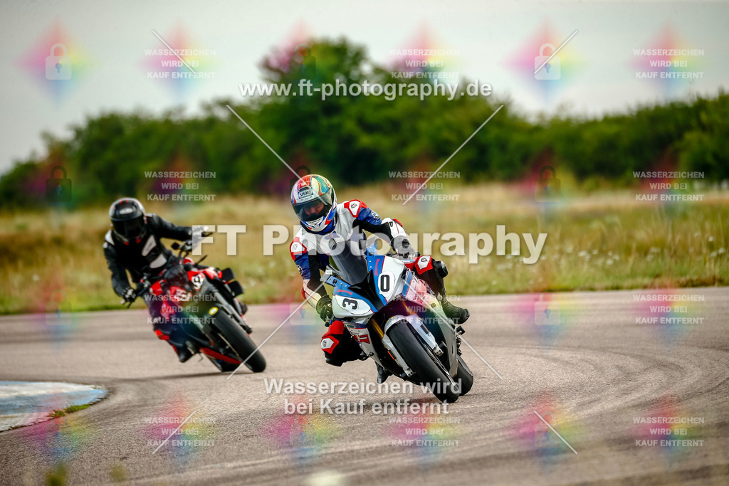 Chambley Juli-2119 | Hier findet Ihr Bilder von Touristenfahrten auf der Nürburgring Nordschleife oder von anderen Veranstaltungen die ich besucht habe. Viel Spass beim Durch Schauen 