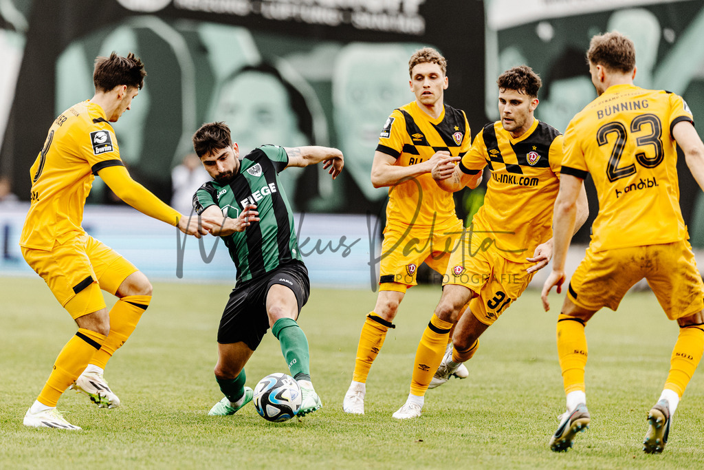 3. Liga, Saison 2023/24, 31. Spieltag: SC Preußen Münster - Dynamo Dresden | Münster, 30.03.2024: 3. Liga, 31. Spieltag, SC Preußen Münster gegen Dynamo Dresden im LVM-Preußenstadion in Münster. Foto: sportfotografie.ms | Markus Paletta - Realisiert mit Pictrs.com