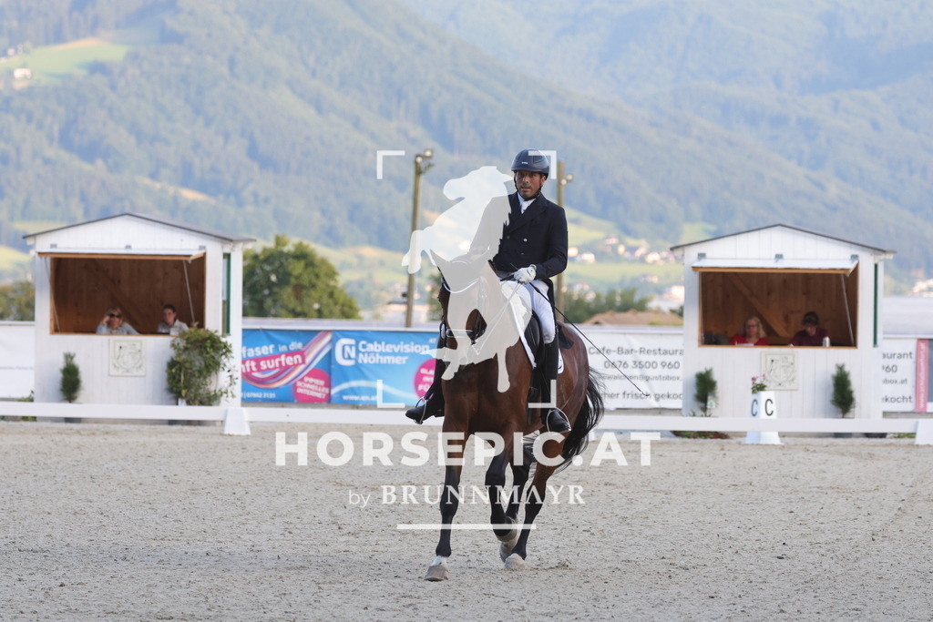 0P6A3606 | Willkommen bei Brunnmayr - Design & Fotografie – Ihrem Spezialisten für Reitturniere und Pferdeveranstaltungen in Oberösterreich, Salzburg und Bayern! Seit über 17 Jahren sind wir leidenschaftlich dabei.