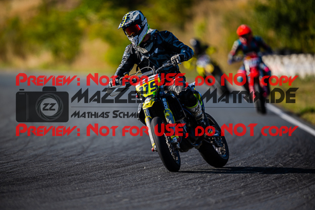 MaZZes_FotoMatrix_220813_2211 | S4