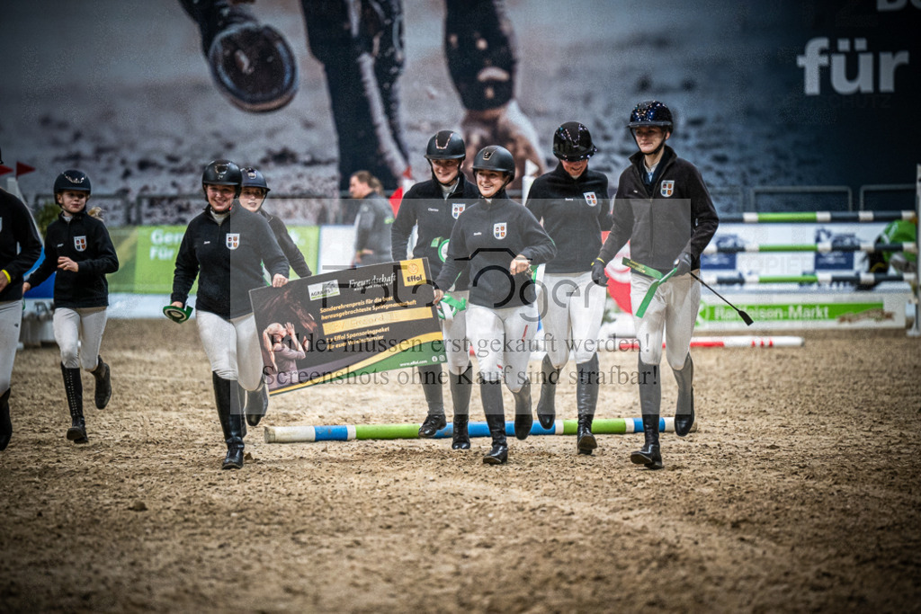 DOS_0207 | Entdecke hochwertige Reitturnierfotos von Foto Oger. Professionell, emotional und authentisch – jetzt Lieblingsmomente im Shop bestellen.Deutschlandweite Turnierfotografie. - Realisiert mit Pictrs.com