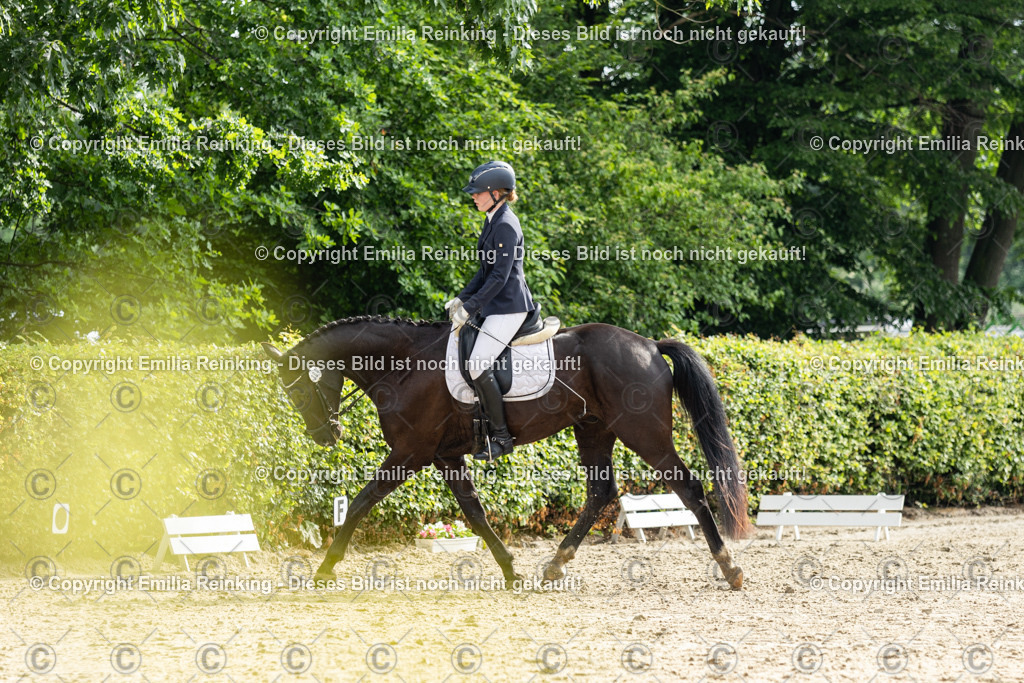 CL5A4470 | Emilia Reinking Fotografie - Realisiert mit Pictrs.com