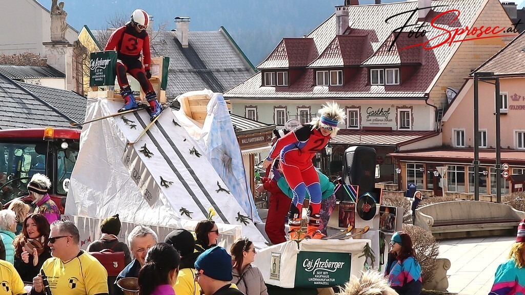 fasching-mariazell2025 (55) | Mit meiner Kamera halte ich besondere Augenblicke, faszinierende Landschaften und interessante Details fest. Dabei entstehen ganz unterschiedliche Aufnahmen – von stimmungsvollen Landschaftsfotografien und beeindruckenden Drohnenaufnahmen über Pressefotos - Realisiert mit Pictrs.com