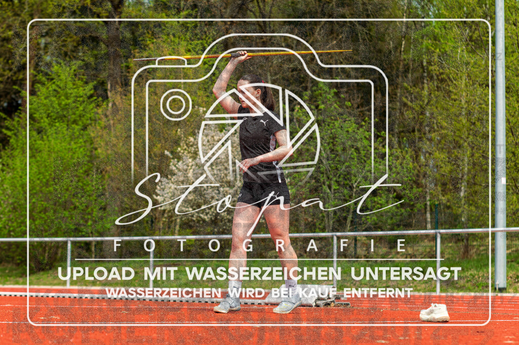 KMHK-1083 | Kreismeisterschaften Leichtathletik-Wurf Heidekreis 2026 im Boehmewaldstadion, Soltau (Simon Paul Stopat) - Realisiert mit Pictrs.com