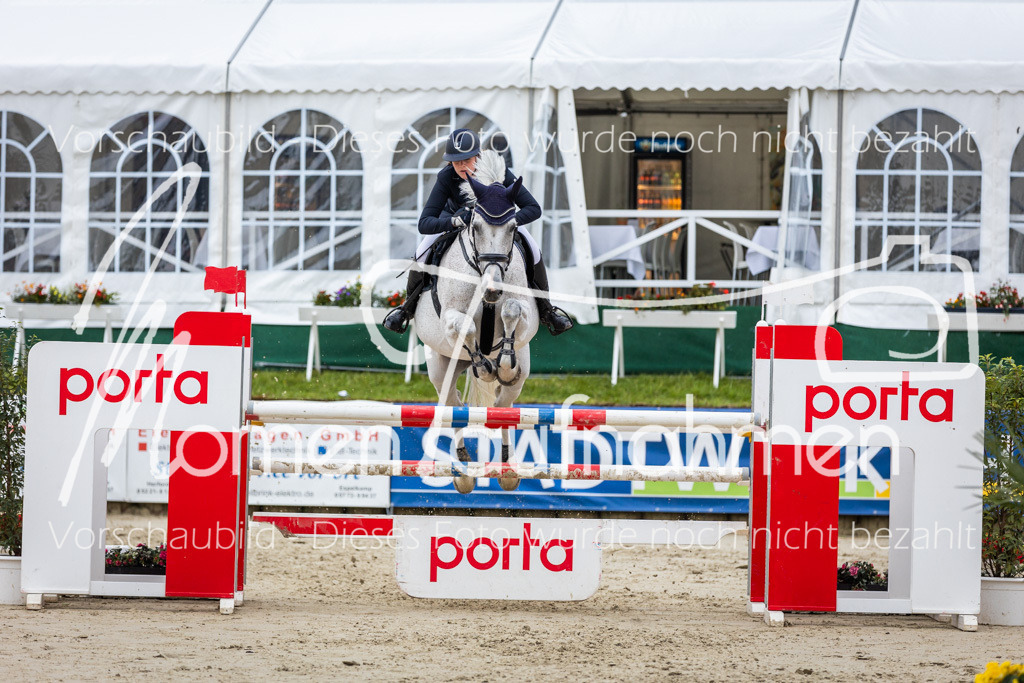 BHO-2PhSpr-M-135 | MomenTaufnahmen Pferdesportfotos